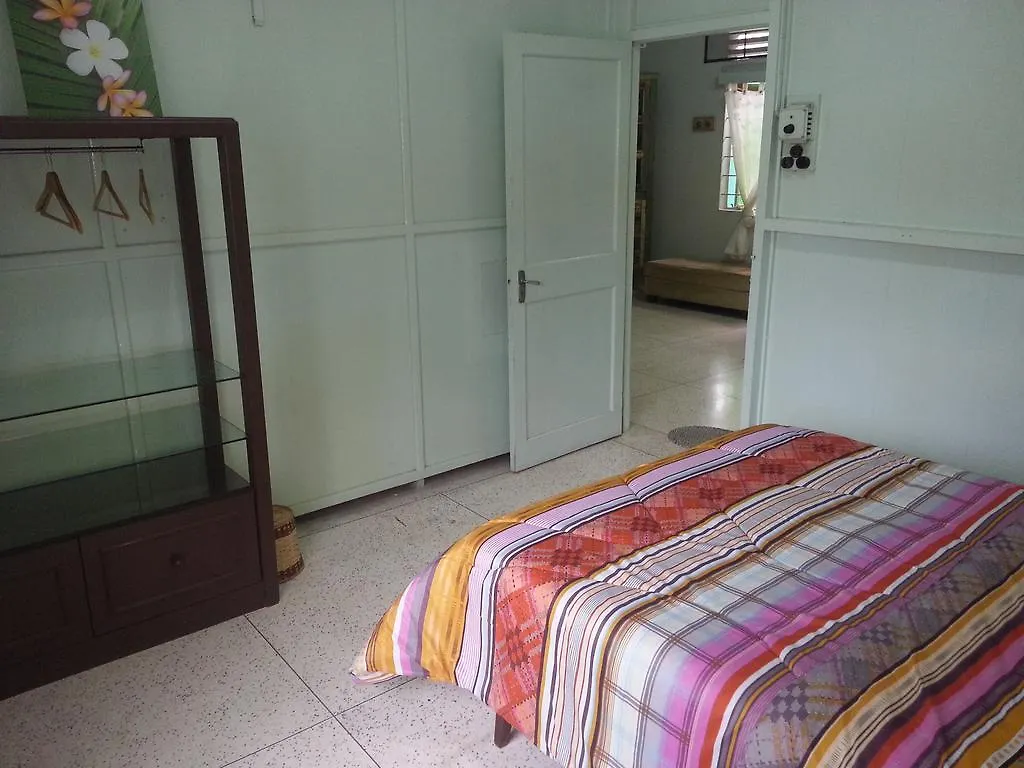 Kwatera prywatna Family Villa @ The Neem